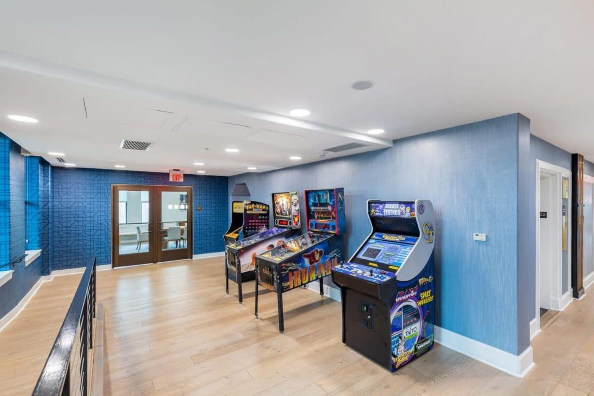 2B 2Ba Luxury Downtown Suite Rooftop Deck & Gym Baltimore Exterior photo